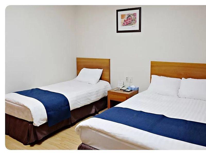 Jeju Parkside Tourist Hotel Ngoại thất bức ảnh