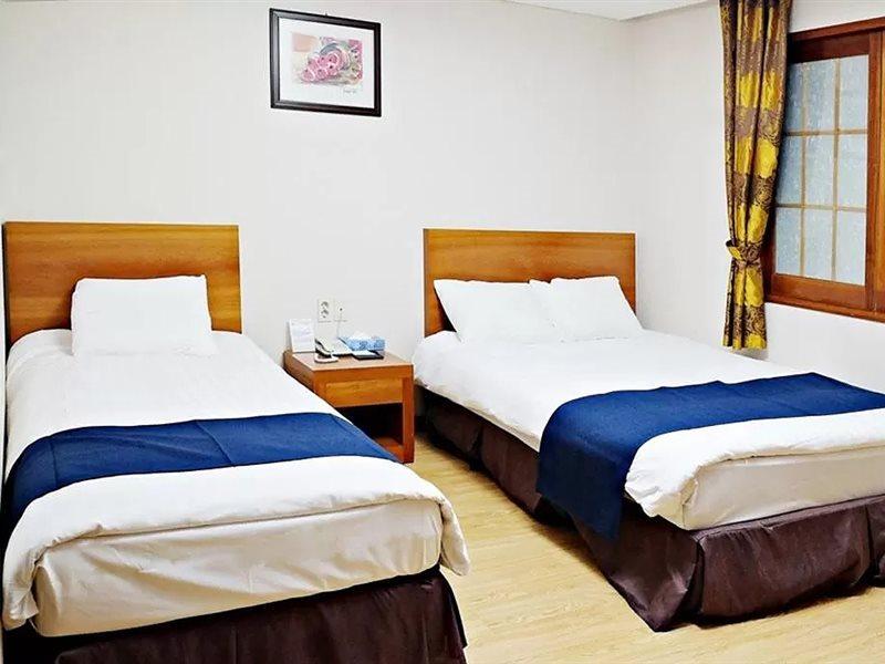 Jeju Parkside Tourist Hotel Ngoại thất bức ảnh