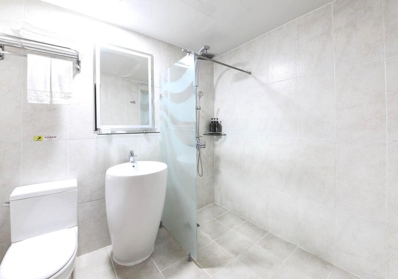 Jeju Parkside Tourist Hotel Ngoại thất bức ảnh