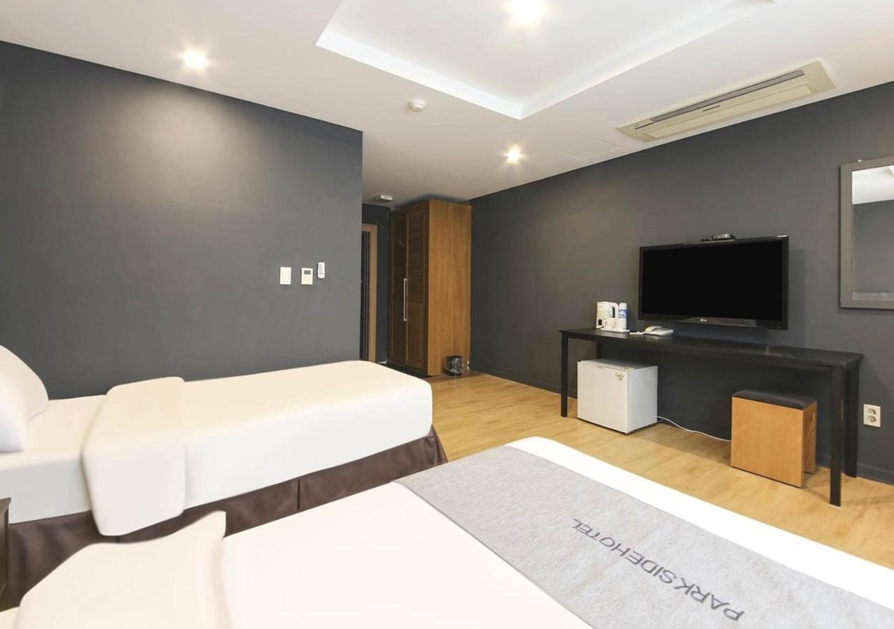 Jeju Parkside Tourist Hotel Ngoại thất bức ảnh